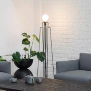 GRUPA Model M1 LED vloerlamp zwart kabel zwart