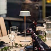 LED tafellamp Menton, grijs, hoogte 27 cm, IP54, USB